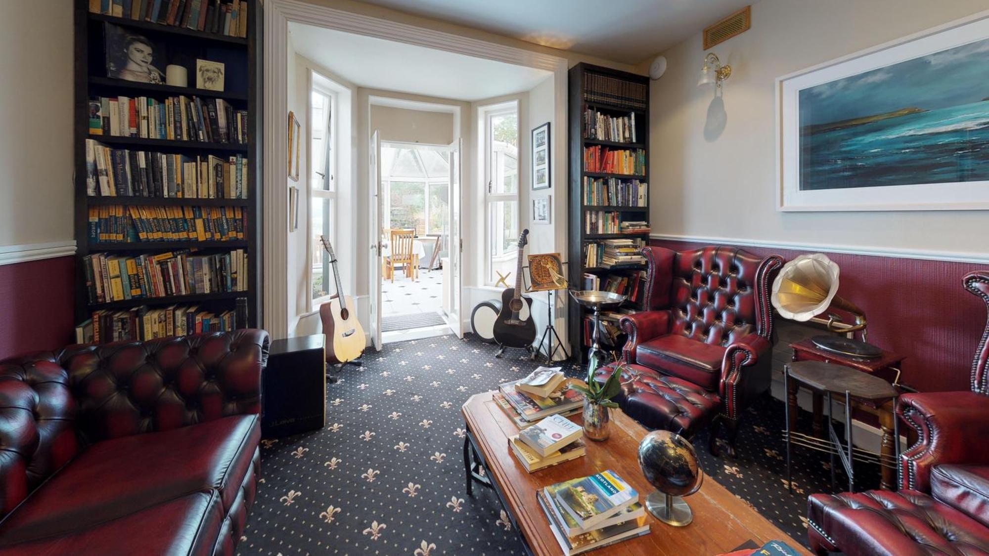 Отель Milltown House Дингл Экстерьер фото