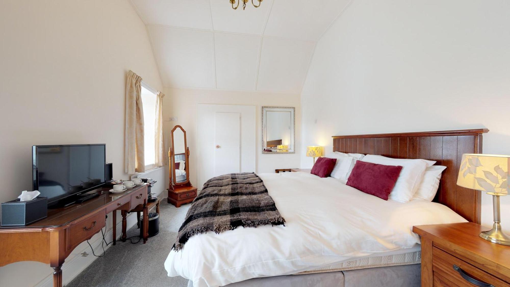 Отель Milltown House Дингл Номер фото