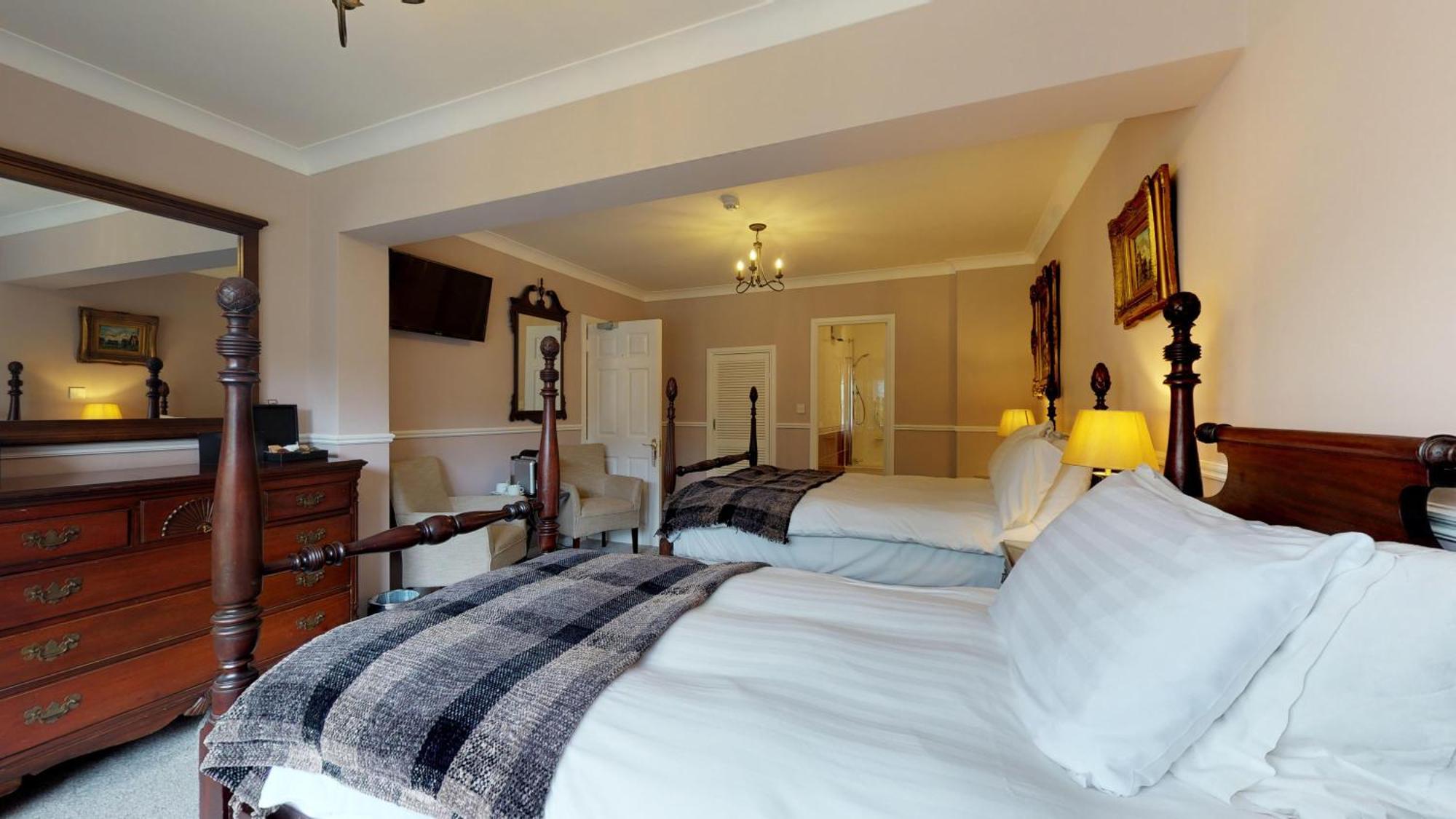 Отель Milltown House Дингл Номер фото